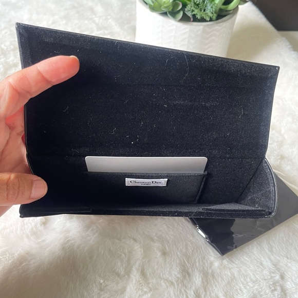 DIOR Rose Gold Enigme Cat-Eye Sunglasses - Picture 6 of 8